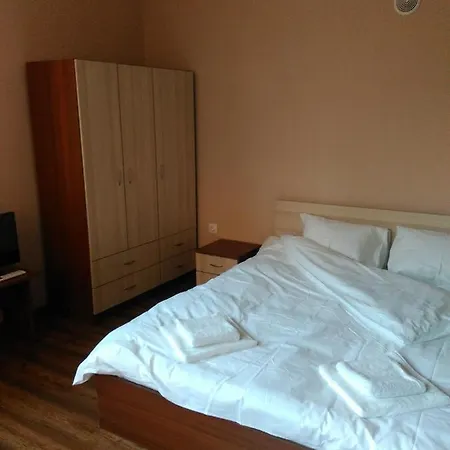Къща За Гости Демика Apartment *