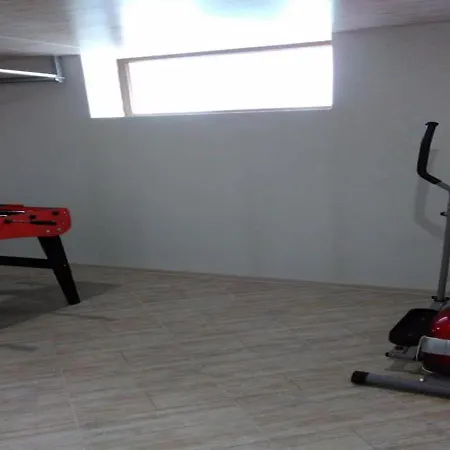 Къща За Гости Демика Apartment
