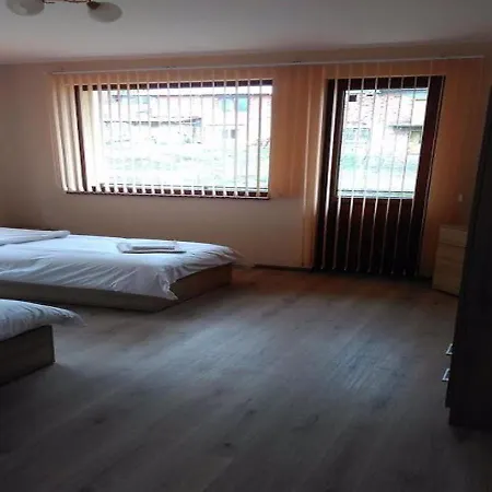 Apartment Къща За Гости Демика