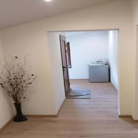 Къща За Гости Демика Apartment *
