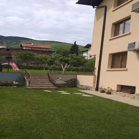 Apartment Къща За Гости Демика *