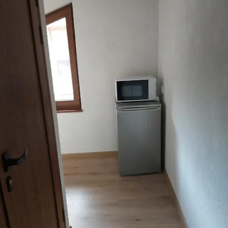 Къща За Гости Демика Apartment